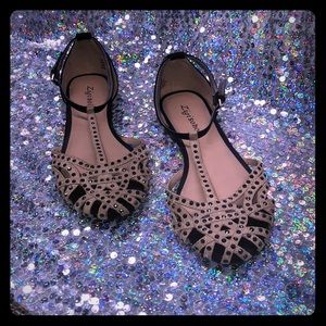 Zigi Soho Veeta Flats